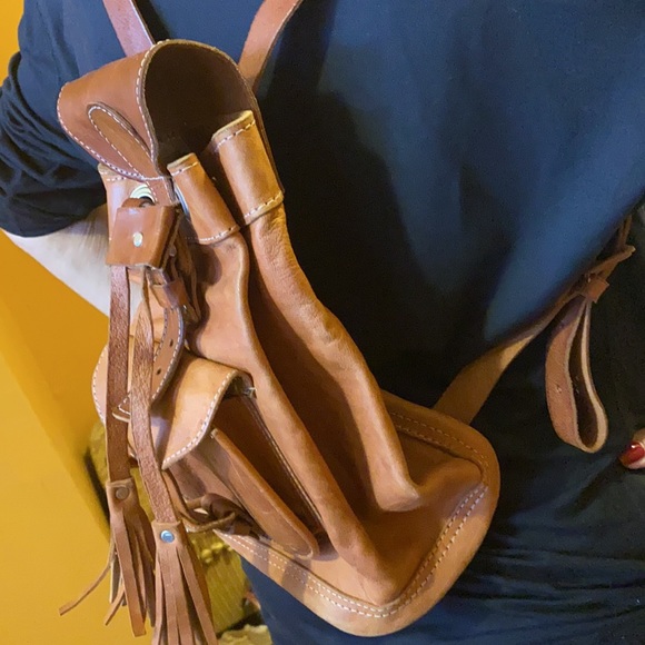 Leather back pack from South Africa - Picture 2 of 3